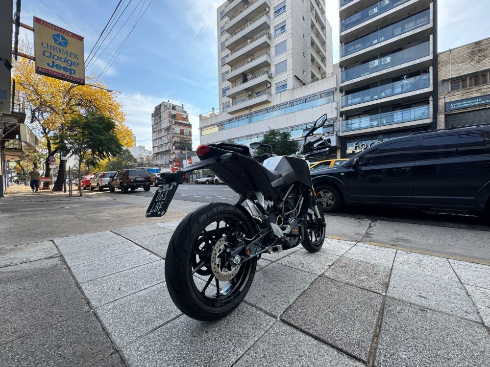 KTM duke 200cc — foto 5